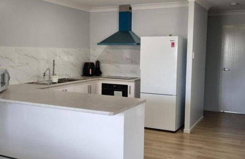 Kingaroy Villa | 110 m² Villa ∙ 2 bedrooms ∙ 2 guests