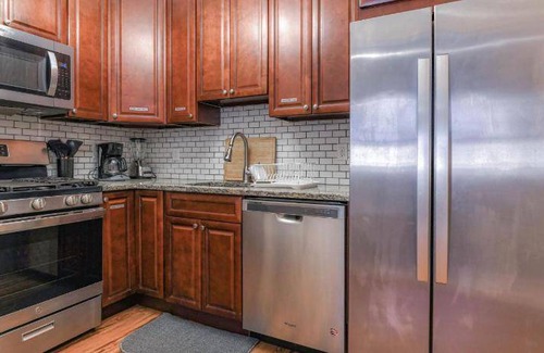 Jersey City Apartment | 111 m² Apartment ∙ 4 bedrooms ∙ 12 guests