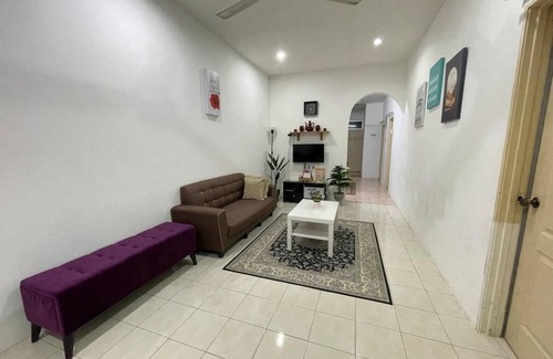 Seri Manjung House | 111 m² House ∙ 3 bedrooms ∙ 8 guests