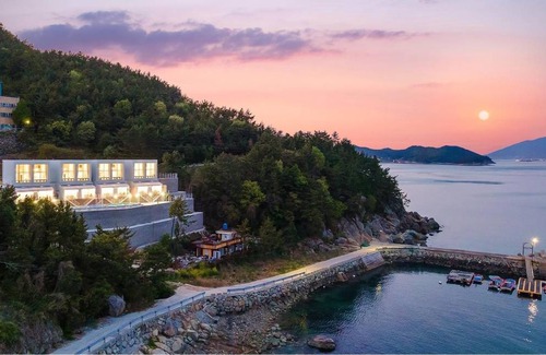 Dolsan-eup House | 112 m² Motel ∙ 4 guests