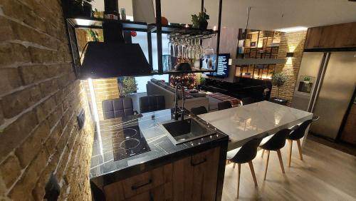Omonia Apartment | 114 m² Apartment ∙ 1 bedroom ∙ 4 guests
