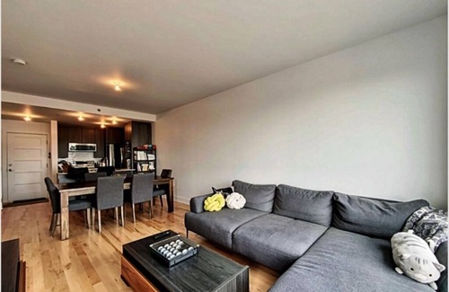 Maisonneuve Apartment | #114 Splendid Unit on 2 Floors, Terrace, Parking