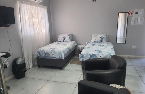 Keimoes Apartment | 1150 on Bain - Self Catering