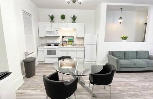 Dubuque Apartment | 1157#5-Urban Oasis: Steps from Millwork district