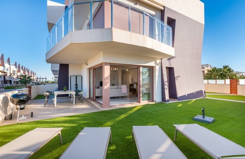 Pueblo Latino Apartment | 118 m² Apartment ∙ 3 bedrooms ∙ 6 guests