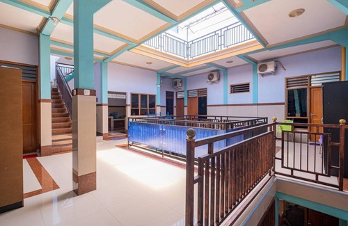 Bojonegoro Bed & Breakfast | 12 m² Bed and breakfast ∙ 3 guests