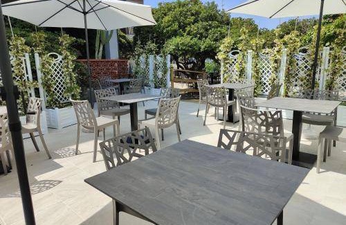 Acciaroli Hotel | 12 m² Hotel ∙ 4 guests