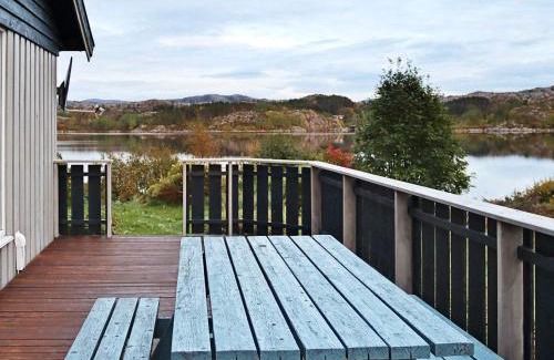 Kvenvær House | 12 person holiday home in Kvenvær
