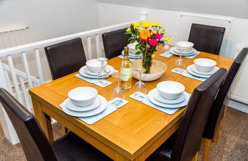 St. Ann's Chapel House | 12 Valley Lodge