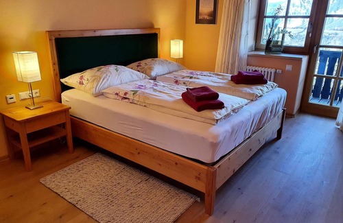 Michaelerberg Apartment | 120 m² Apartment ∙ 2 bedrooms ∙ 4 guests
