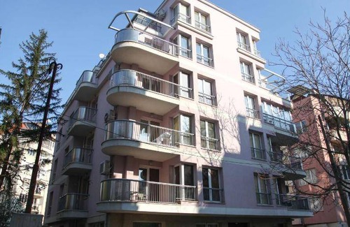 Lozenets Apartment | 120 m² Apartment ∙ 2 bedrooms ∙ 5 guests