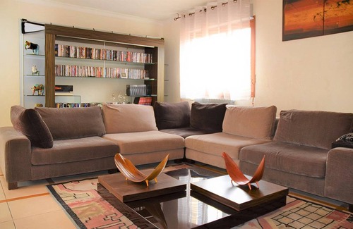 Autun Apartment | 120 m² Apartment ∙ 3 bedrooms ∙ 6 guests