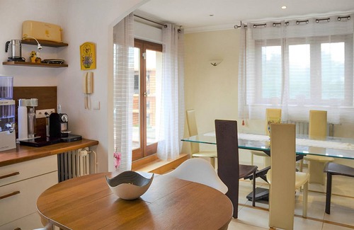 Autun Apartment | 120 m² Apartment ∙ 3 bedrooms ∙ 6 guests