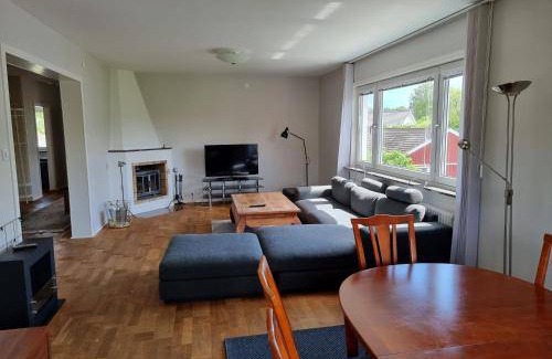 Edsberg Apartment | 120 m² Apartment ∙ 3 bedrooms ∙ 4 guests