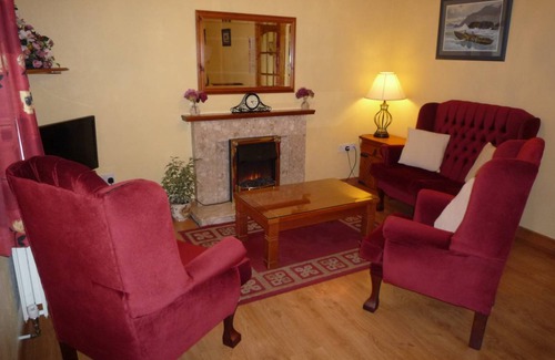 Bantry Cottage | 120 m² Cabin ∙ 2 bedrooms ∙ 4 guests