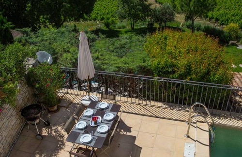 Joucas House | 120 m² House ∙ 3 bedrooms ∙ 6 guests