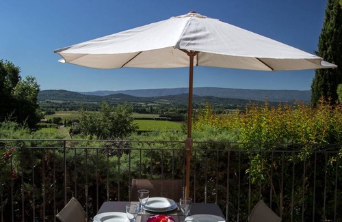 Joucas House | 120 m² House ∙ 3 bedrooms ∙ 6 guests