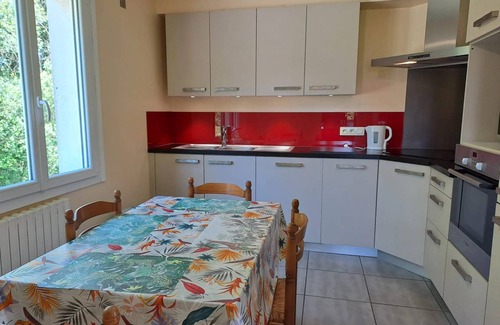 Saint-Alban House | 120 m² House ∙ 3 bedrooms ∙ 6 guests