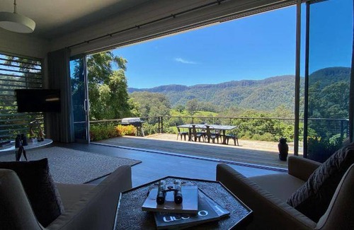 Barrengarry Resort | 120 m² Resort ∙ 2 bedrooms ∙ 4 guests