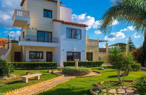Skotino Resort | 120 m² Resort ∙ 2 bedrooms ∙ 6 guests