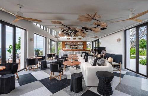 Takua Pa Hotel | 124 m² Hotel ∙ 5 guests