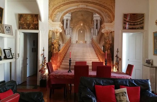 Nimes City Centre Apartment | 125 m² Apartment ∙ 3 bedrooms ∙ 6 guests