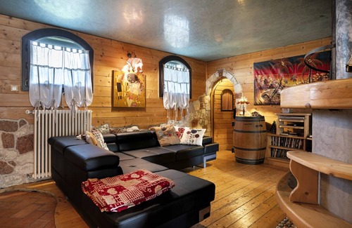 Arsie Ski Chalet | 125 m² Chalet ∙ 3 bedrooms ∙ 11 guests