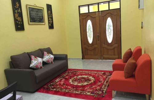 Kampung Pengkalan Maras House | 125 m² House ∙ 3 bedrooms ∙ 6 guests