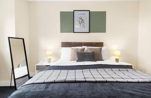 Tipton House | 125 m² House ∙ 5 bedrooms ∙ 10 guests