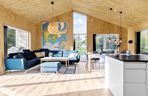 Fjellerup House | 126 m² House ∙ 5 bedrooms ∙ 10 guests