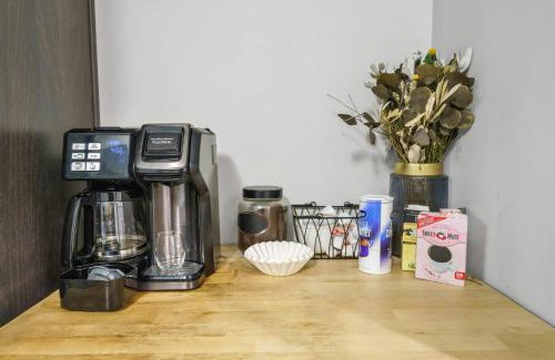 Shelby Park Apartment | 1271 S Preston St