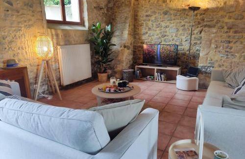Vaucelles Apartment | 129 m² Apartment ∙ 4 bedrooms ∙ 11 guests