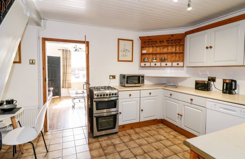 Oakamoor Cottage | 13 THE SQUARE, pet friendly, with open fire in Oakamoor