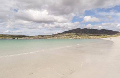 Roundstone House | 130 m² House ∙ 3 bedrooms ∙ 5 guests