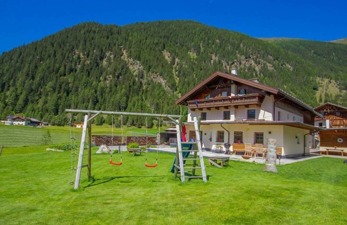 Niederthai Villa | 130 m² Villa ∙ 3 bedrooms ∙ 8 guests