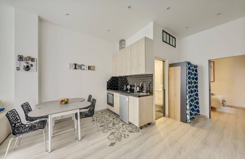 Quartier de la Porte-Saint-Denis Apartment | 133 Suite Charly - Superb apartment in Paris.