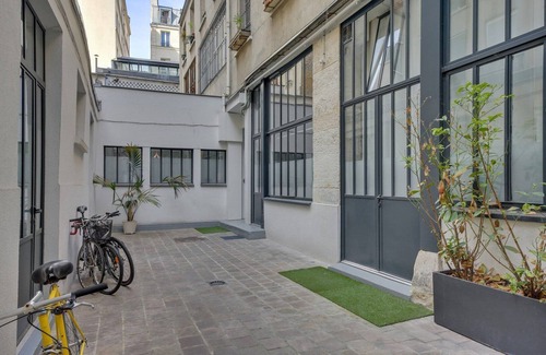 Quartier de la Porte-Saint-Denis Apartment | 133 Suite Charly - Superb apartment in Paris.