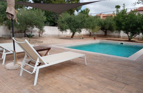 Les Tres Cales Villa | 135 m² Villa ∙ 2 bedrooms ∙ 6 guests