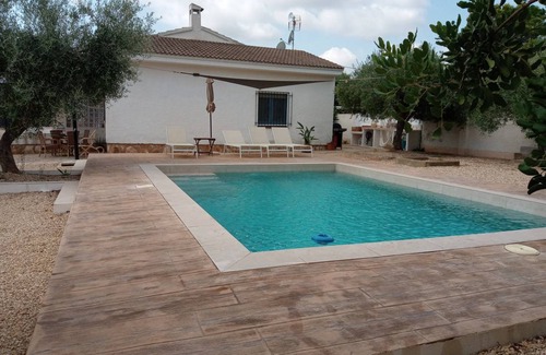 Les Tres Cales Villa | 135 m² Villa ∙ 2 bedrooms ∙ 6 guests