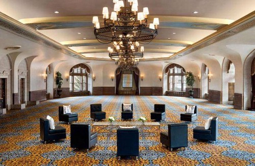 Banff Hotel | 139 m² Hotel ∙ 127 guests