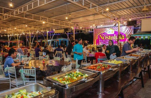 Lumut Hotel | 139 m² Hotel ∙ 3 bedrooms ∙ 6 guests
