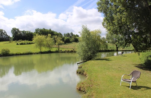 Thenac Cottage | 13C house with private pool and private fishing