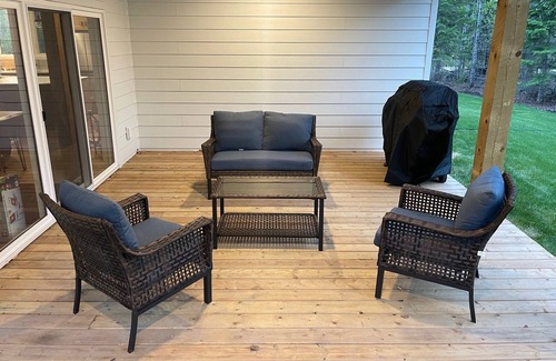 Lac du Bonnet Cottage | 13th Fairway Granite Hills, Poker Table & Fooseball, Large covered outdoor deck