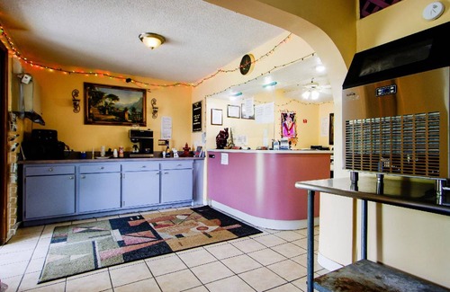 Chapmanville Hotel | 14 m² Hotel ∙ 127 guests