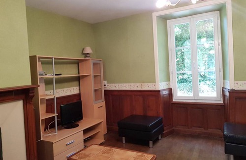 Marcillac-la-Croisille House | 140 m² Gîte ∙ 4 bedrooms ∙ 8 guests
