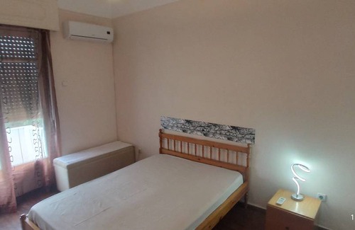 Piraeus Apartment | 140 m² Apartment ∙ 2 bedrooms ∙ 4 guests