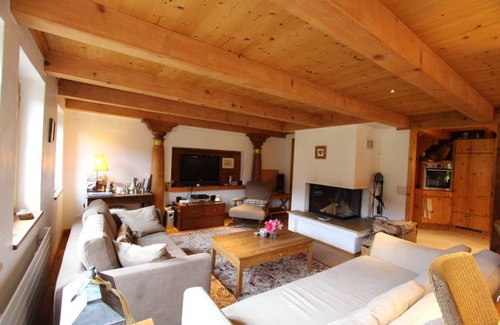 Rougemont Apartment | 140 m² Apartment ∙ 4 bedrooms ∙ 8 guests