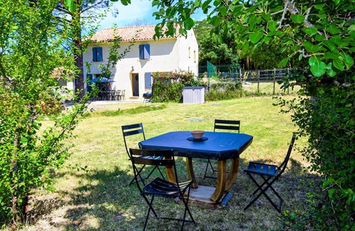 Beaumes-de-Venise House | 140 m² House ∙ 3 bedrooms ∙ 8 guests