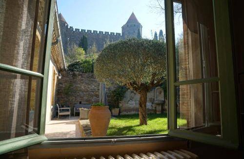 Carcassonne House | 140 m² House ∙ 2 bedrooms ∙ 4 guests