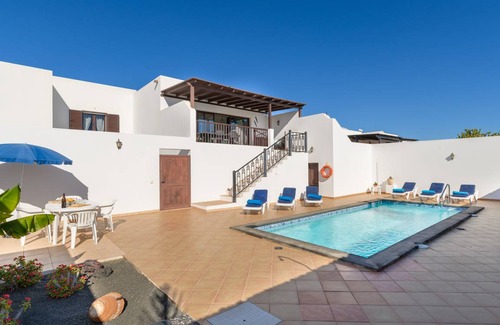 Playa Blanca House | 140 m² House ∙ 3 bedrooms ∙ 6 guests